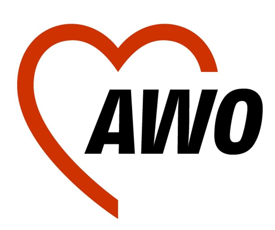 Logo der AWO. Rotes Herz um schwarze Buchstaben: AWO.